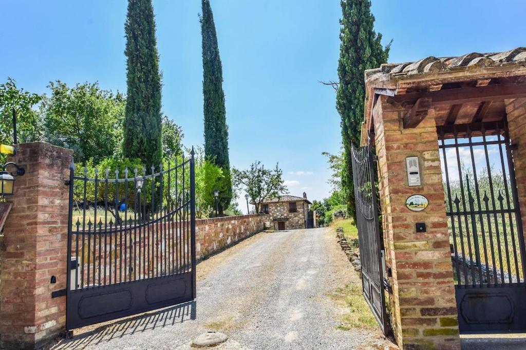 Agriturismo Podere Biancospino Piscina Privata 끼안챠노테르메 외부 사진